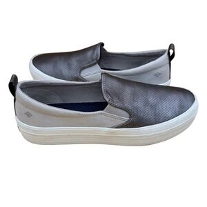 SPERRY Crest Vibe Metallic Slip-On loafers, pewter and gray, Women's 11, EUC